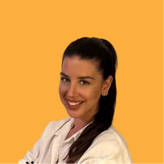 Ecem Nadir Ulusoy, Clinical Psychologist, smiling warmly at the camera